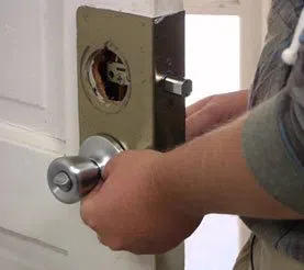 Lynwood Locksmiths Lynwood, CA 310-844-9189 - 7a-Lock-Change